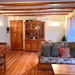 Rustic De - L'amfitriona דירה Llavorsí