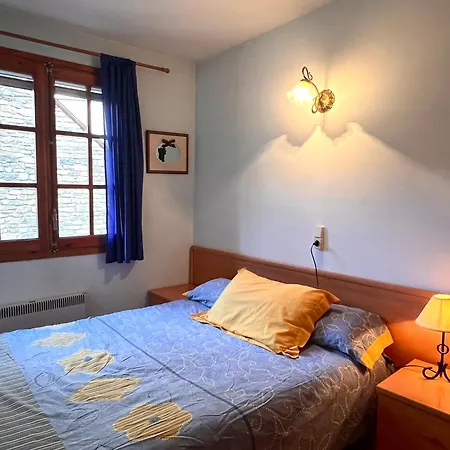 Rustic De - L'amfitriona דירה